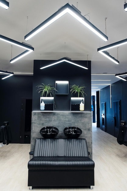 Jakie oświetlenie do salonu zapewni piękną atmosferę