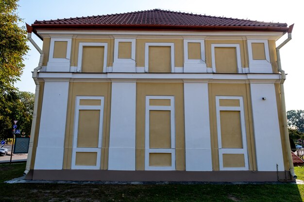 Kolory tynków zewnętrznych zdjęcia domów inspirują do zmian